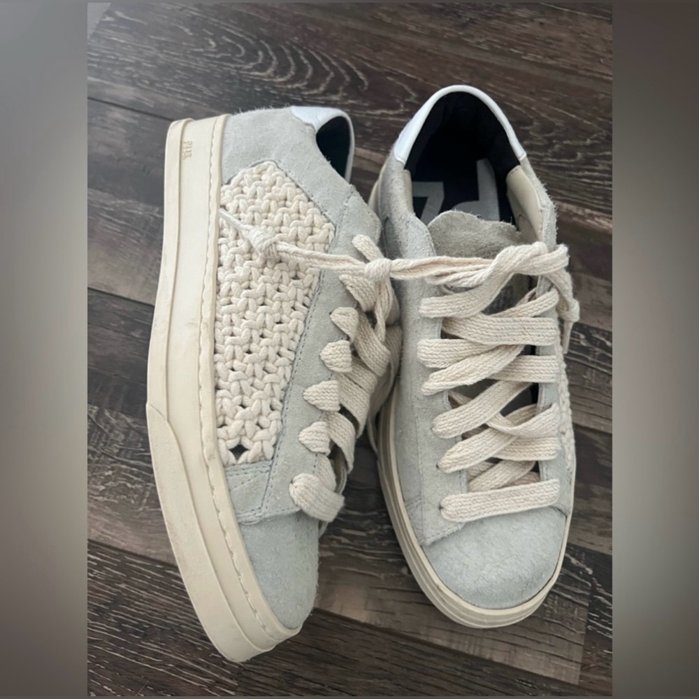 Women's Cream Casual Sneakers